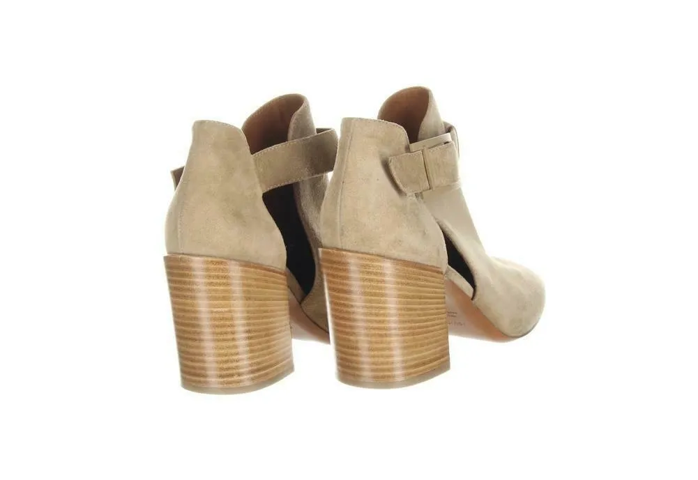 Aquatalia Women's Suede Cutout Booties Tan Ankle Boots Booties Sz. 5.5.