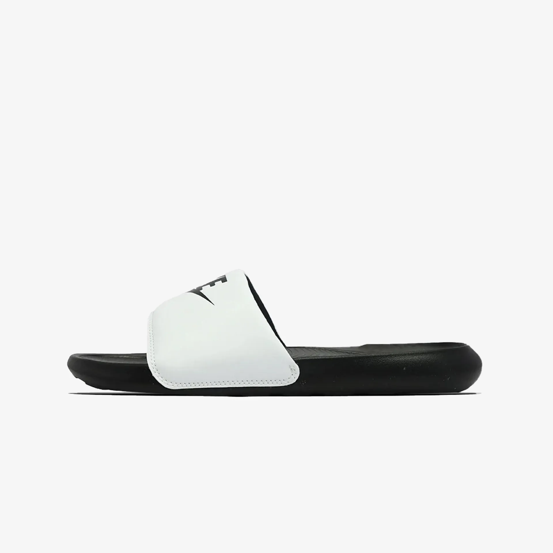 Nike | VICTORI ONE MIX SLIDE  { BLACK/WHITE