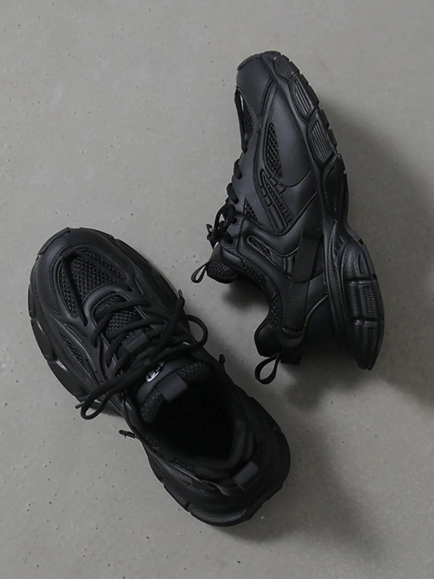 Sneakerhill Black Warrior Mesh Rap Sneakers - 2087